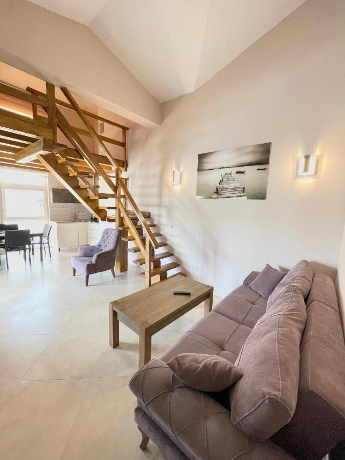 Apartments Harris Ulcinj Eksteriør bilde