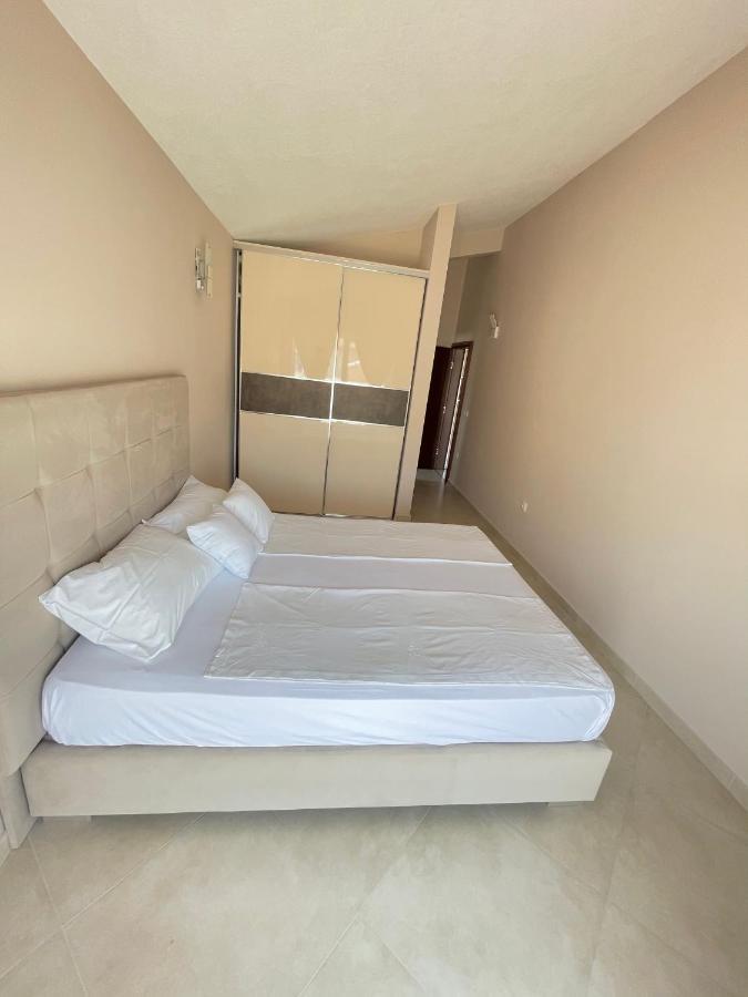 Apartments Harris Ulcinj Eksteriør bilde