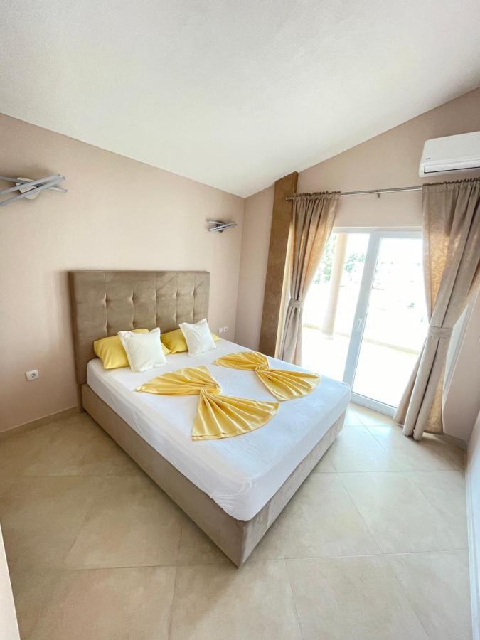 Apartments Harris Ulcinj Eksteriør bilde