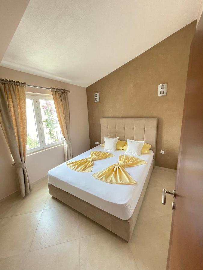 Apartments Harris Ulcinj Eksteriør bilde