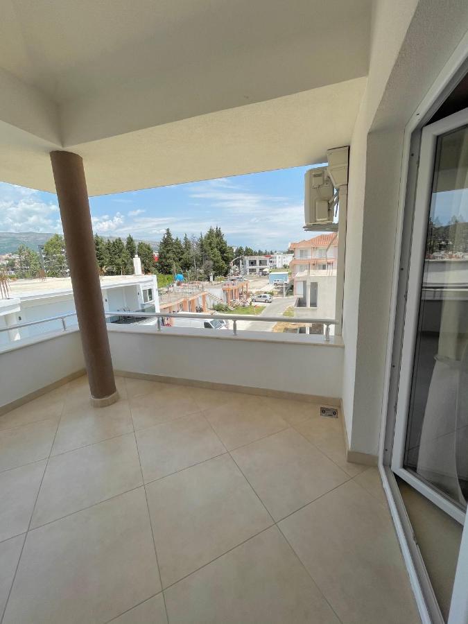 Apartments Harris Ulcinj Eksteriør bilde