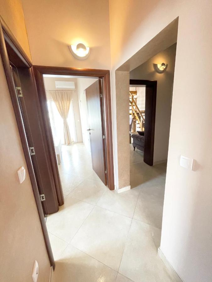Apartments Harris Ulcinj Eksteriør bilde