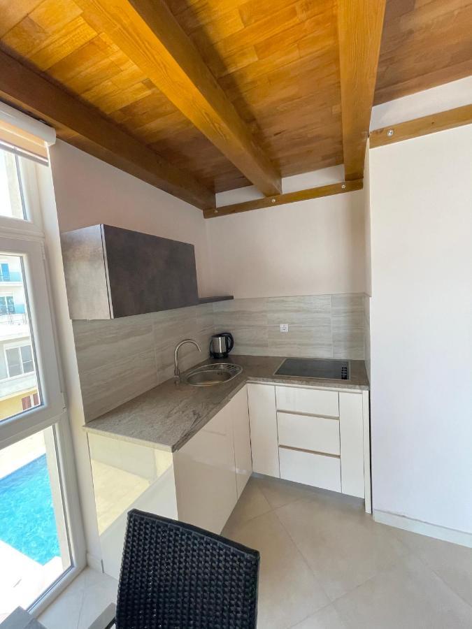 Apartments Harris Ulcinj Eksteriør bilde